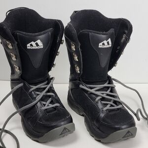 Morrow Slick Black Snowboard Boots Kids 4 Winter Sports